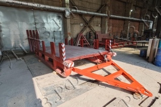 Но знаешь: не велеть ли в санки кобылку бурую запречь?